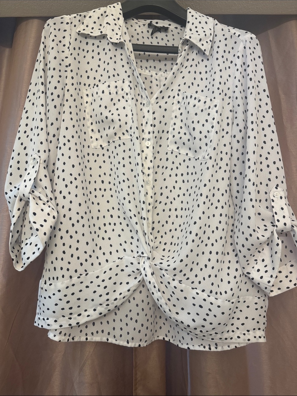 Iz Byer White and Black Polka Dot Button-Front Tie Shirt